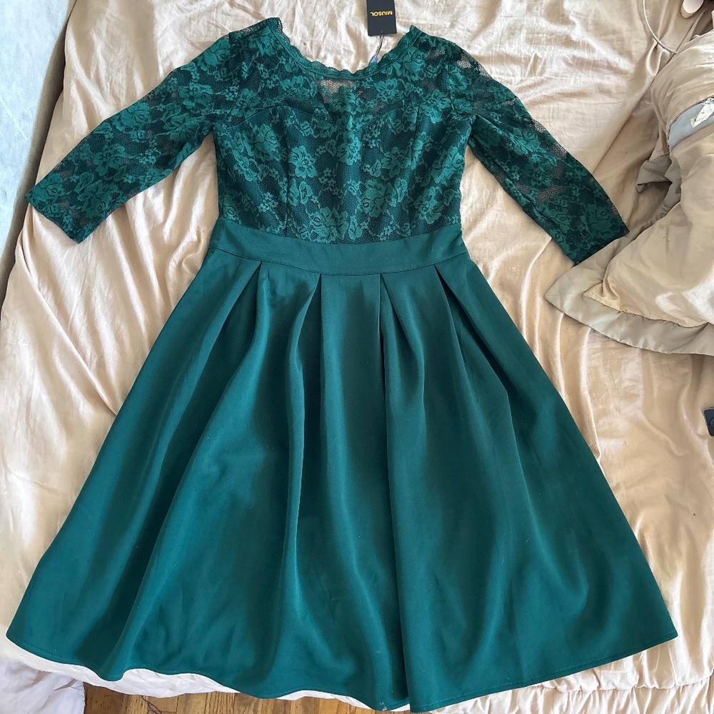 Beautiful Green lace dress